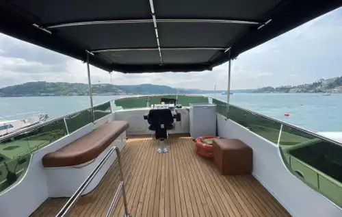 A Pleasant Bosphorus Cruise with an 12-Person Luxury Yacht