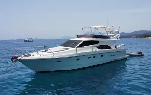 Feretti Konforuyla Maviliklerde Unutulmaz Anlar – Antalya / Kemer