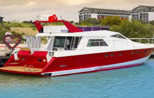 17-Meter Custom-Built Motor Yacht in Antalya’s Legendary Blue Waters