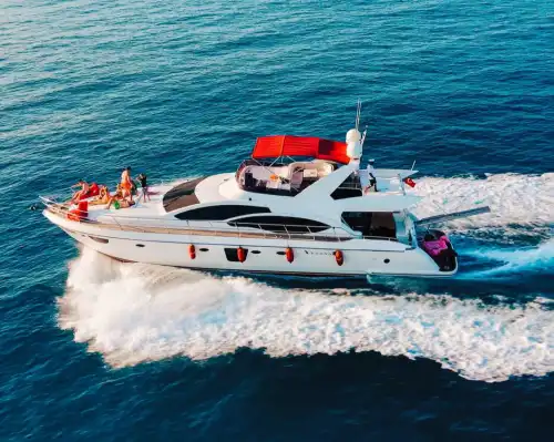 Luxury 4-Cabin Motor Yacht Rental for Cruises & Swimming in Alanya
