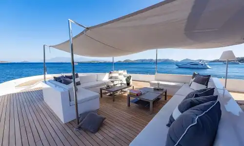 Gezi ve Yüzme Turlarına Uygun Fethiye'de Geniş ve Modern Motoryat