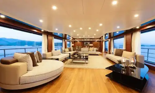 Gezi ve Yüzme Turlarına Uygun Fethiye'de Geniş ve Modern Motoryat