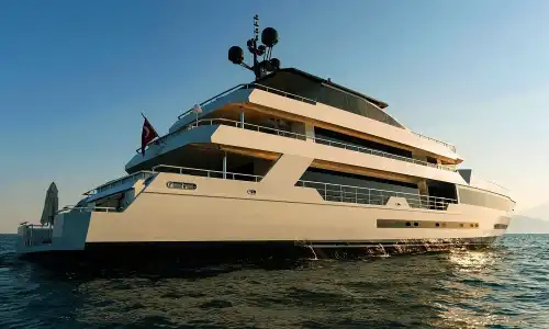 Gezi ve Yüzme Turlarına Uygun Fethiye'de Geniş ve Modern Motoryat