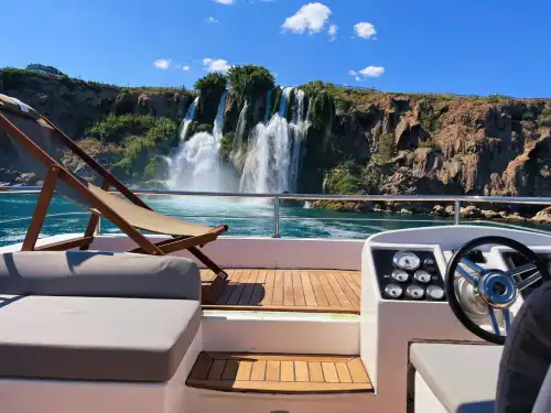 Antalya'da Günübirlik Özel Yapım Motoryat: 13 Metre 10 Kişiye Kadar