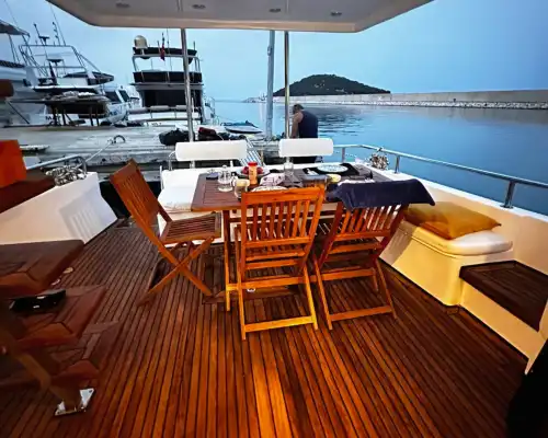 Antalya’nın Masmavi Denizinde Günübirlik veya Konaklamalı Gulet Tekne Kirala