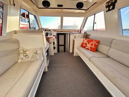 Дневные и почасовые морские прогулки в Айвалыке на 11-метровой эксклюзивной яхте