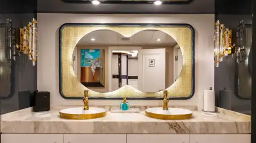 Bodrum'da 80 Kişilik Görkemli 35 Metre Lüks Günlük Tur Motoryatı