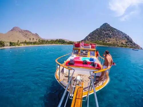 Exclusive 17-Meter, 32-Person Private Daily Yacht Tour in Bodrum