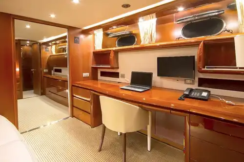 Bodrum'da Hız ve Lüksün Buluştuğu, 24 Metre, 26 Knot Motoryat