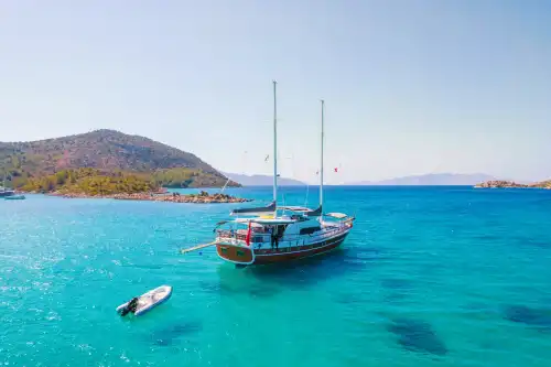 Marmaris Bozburun’da 6 Kabinli Gulet ile 12 Kişilik Unutulmaz Tatil