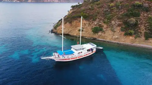 Bozburun’nun Eşsiz Güzelliklerinde 7 Kabinli Gulet ile 14 Kişilik Lüks Mavi Yolculuk