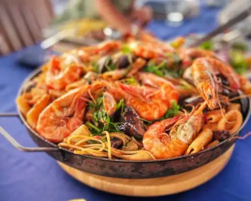 Marmaris Bozburun Çıkışlı 5 Kabinli Gulet: 10 Kişilik Lüks Mavi Yolculuk