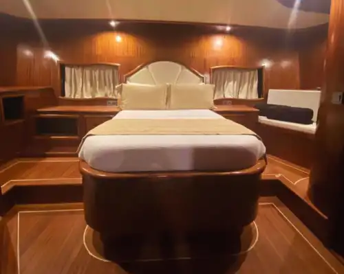 Marmaris Bozburun Çıkışlı 5 Kabinli Gulet: 10 Kişilik Lüks Mavi Yolculuk