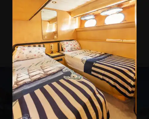 Почувствуйте свободу на кристально чистых водах Чешме