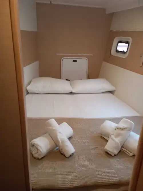 Fethiye'de Lagoon 400 S2 Katamaran Kiralama | 2014 Model 4 Kabin Yunan Adaları