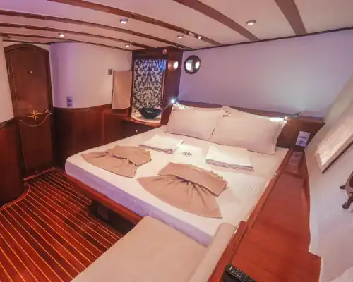 Отправьтесь в морское путешествие из Фетхие на частном гулете