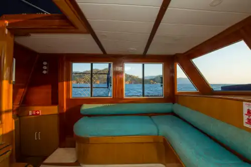 Гёджек: аренда яхты с ночёвкой | 3 каюты, 6 гостей, топливо включено