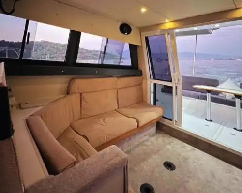 Fast & Elegant! 12m Custom Motor Yacht for a Premium Voyage