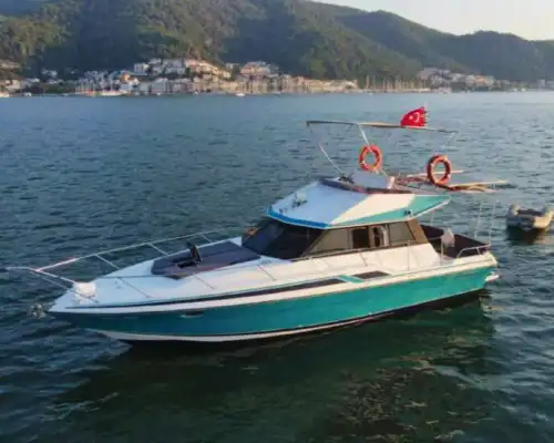 Fast & Elegant! 12m Custom Motor Yacht for a Premium Voyage