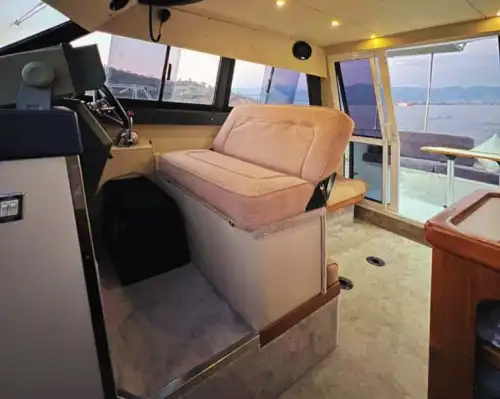 Fast & Elegant! 12m Custom Motor Yacht for a Premium Voyage