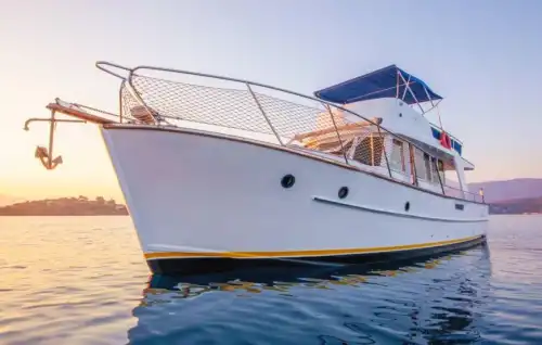 Fethiye Çıkışlı 14 Metrelik Trawler Marka Motoryat ile Unutulmaz Deniz Turları