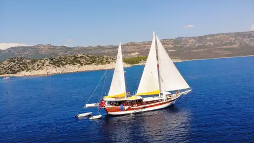 Fethiye’den Hareket Eden 3 Mürettebatlı Lüks Gulet Tatili