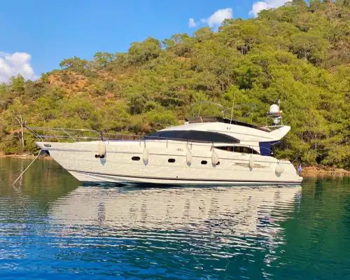 Göcek’te Denizin Tadını Çıkarın – Princess Motoryat ile VIP Hizmet