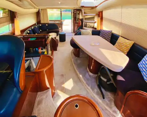 Göcek’te Denizin Tadını Çıkarın – Princess Motoryat ile VIP Hizmet