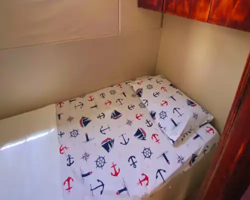 10 Kişilik Seyir Kapasiteli, Mürettebatlı ve Yakıt Dahil Yat Keyfi