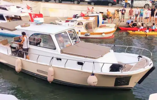 Anadolu Hisarı Tekne