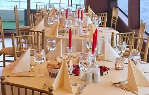 Bebek Çıkışlı 30 Metrelik Lüks Motoryat ile 80 Kişiye Kadar Özel Turlar!