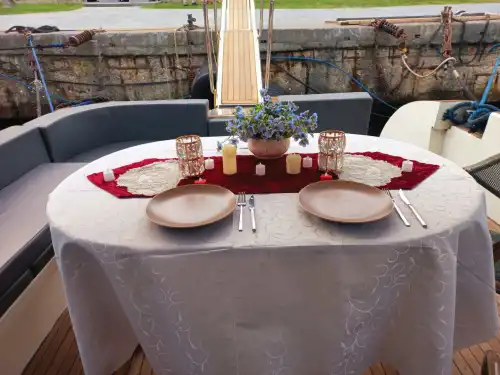 Исследуйте самые красивые места Босфора на яхте вместимостью 10 человек