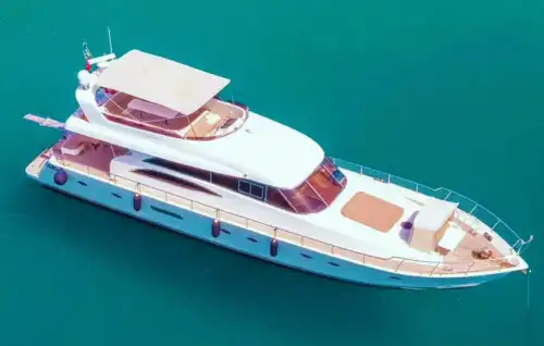 Unkapanı’nda Konaklamalı veya Günübirlik Yat Keyfi