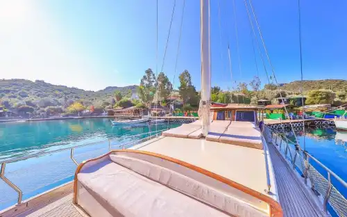 Просторные каюты и современные удобства – идеальный отдых в Каше