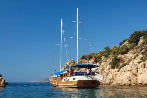 Эксклюзивная гулета в Кекова: 6 кают, 12 гостей, полная роскошь