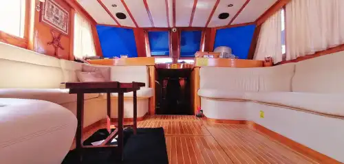 Романтический уикенд или семейный отдых – яхта вашей мечты!