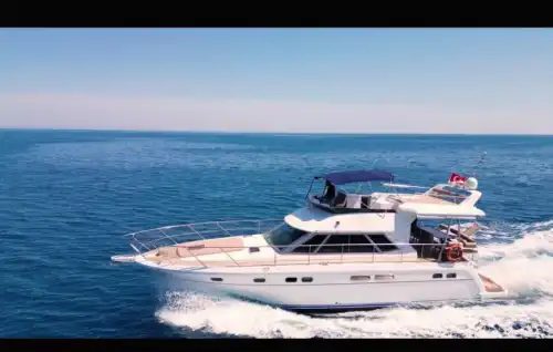 Моторная яхта Horizon – идеальное сочетание роскоши и свободы