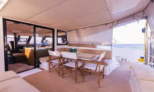 Четырёхкаютный катамаран BALI – отдых премиум-класса