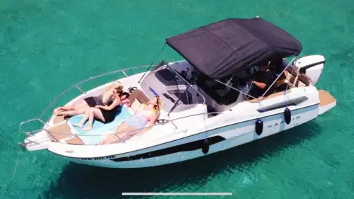 Скорость и комфорт в Кушадасы: Прокат катера Karnic!