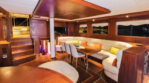 Marmaris'te 6 Kabinli, 12 Kişilik Konforlu Gulet ile Ege’nin Tadını Çıkarın