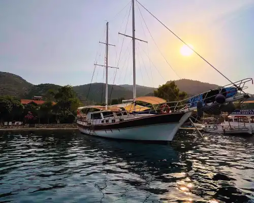 Eşsiz Manzaralar Eşliğinde Marmaris’te Gulet Tatili Sizi Bekliyor