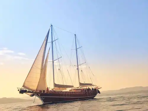 Marmaris’in Saklı Koylarını Keşfetmek İçin Muhteşem Bir Gulet Deneyimi