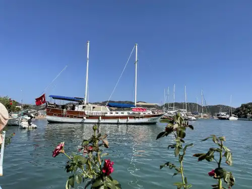 Antalya Kaş'ta 22 Metrelik Lüks Gulet Kiralama | 12 Kişilik