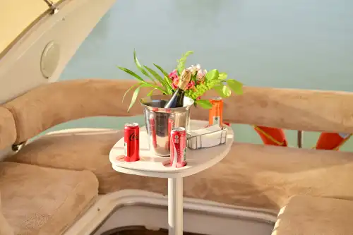 Antalya'da Lüks Yacht Kiralama: Günübirlik Deniz Keyfi (14.7 Metre)