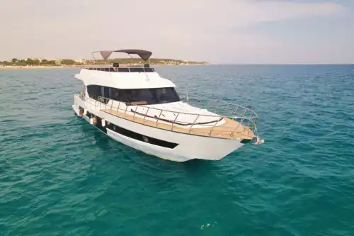 Side’de Büyük Gruplar İçin Özel Kiralık Motoryat