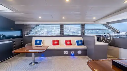 Bodrum’da 5 Kabinli Konforlu Mavi Yolculuk: 24 Metrelik Lüks Motoryat