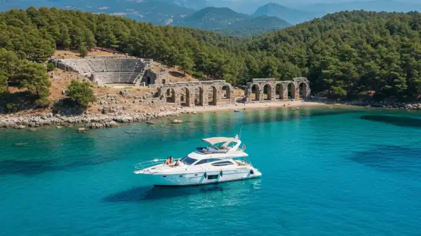 Kemer’de Yat Kiralandığında Nerelere Gidilir?