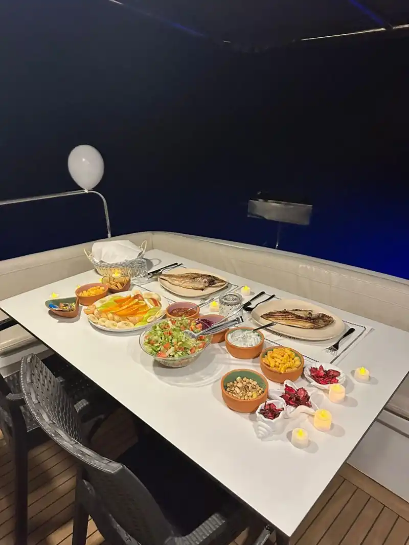 14-Meter Custom-Made Stylish and Modern Boat for 12 People in Antalya Kundu