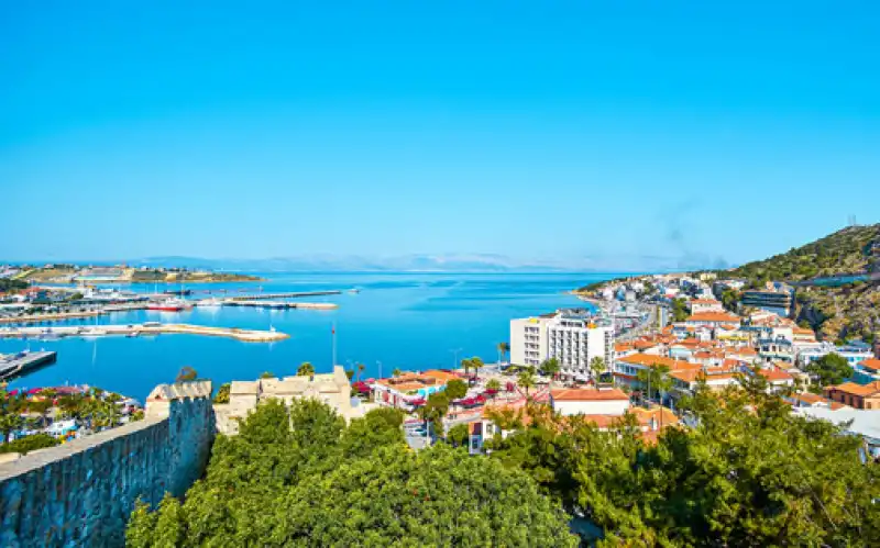 Çeşme Koyları Turu