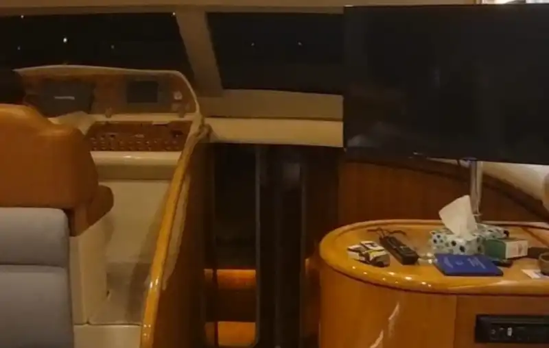 Göcek’te 8 Kişilik Lüks Motoryat ile Deniz Keyfi Sizi Bekliyor!